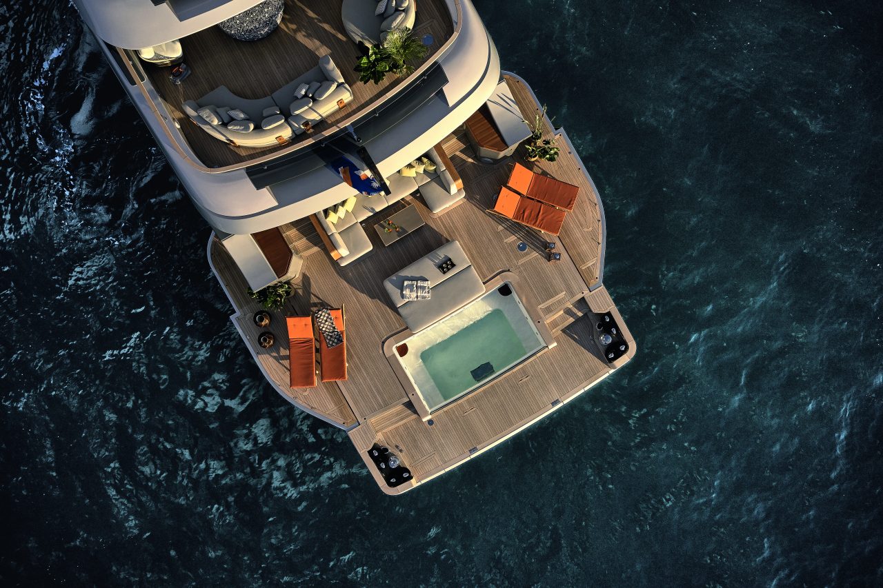 Benetti Oasis 40M