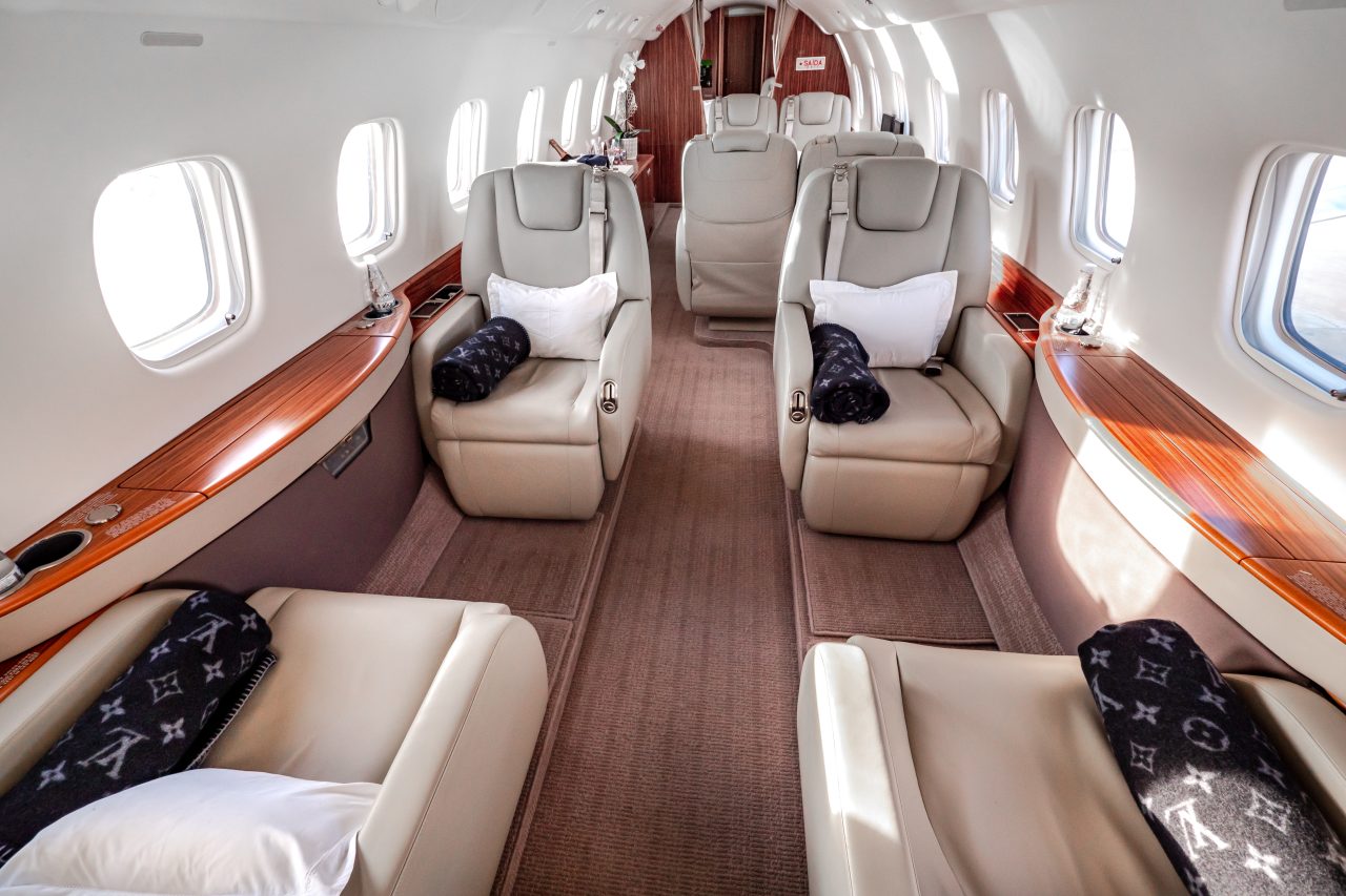 Legacy 650 (A-1004)
